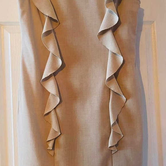 WOMEN'S CALVIN KLEIN..  Sz. 12..  GORGEOUS!  knee length..  Great condition ~ - Picture 2 of 5